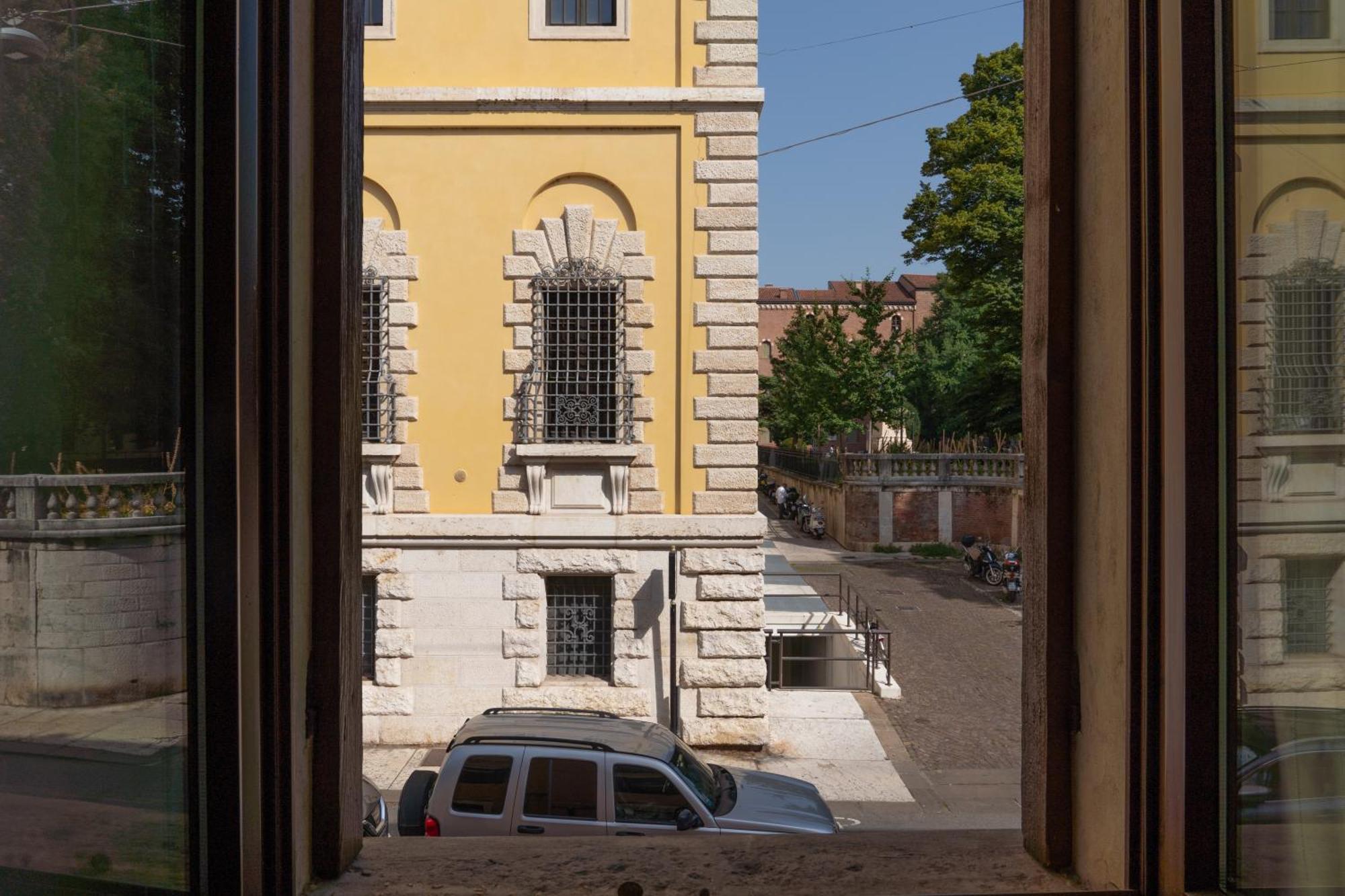 Ponte Nuovo Bb, Verona
